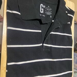 GAP Men's Polo Shirt in Black with White Stripes